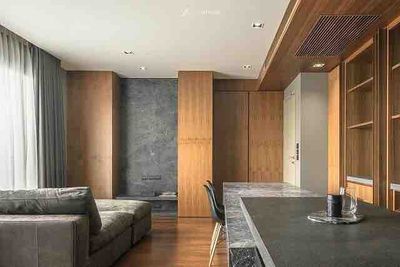 孤星明月灯一点