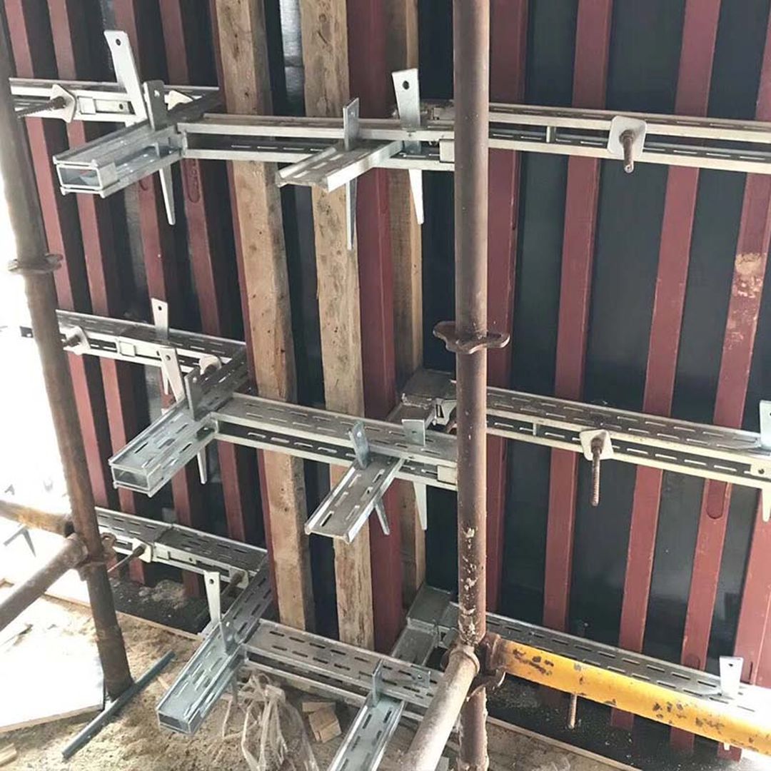 新型建筑模板钢支撑体系装修效果图片_2