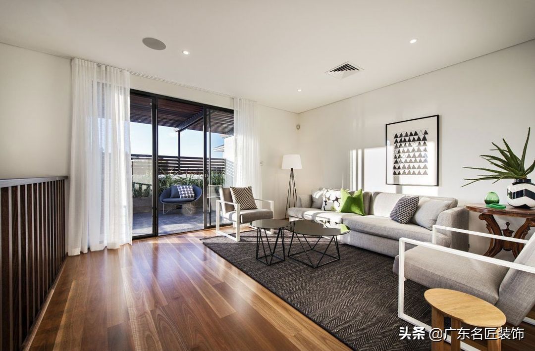 428m²清新北欧风格别墅，客厅与花园相连不能再美了装修效果图片_7