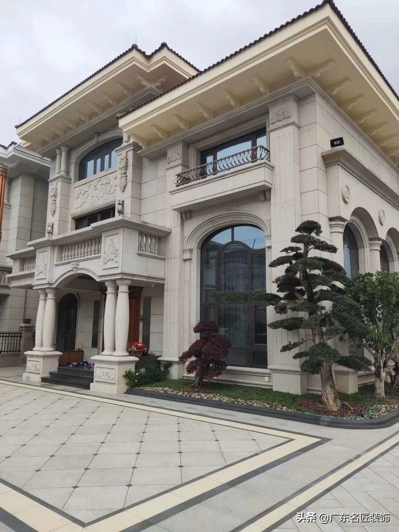 498m²豪装欧式别墅，这就是你羡慕的成功人士的顶配家宅装修效果图片_1