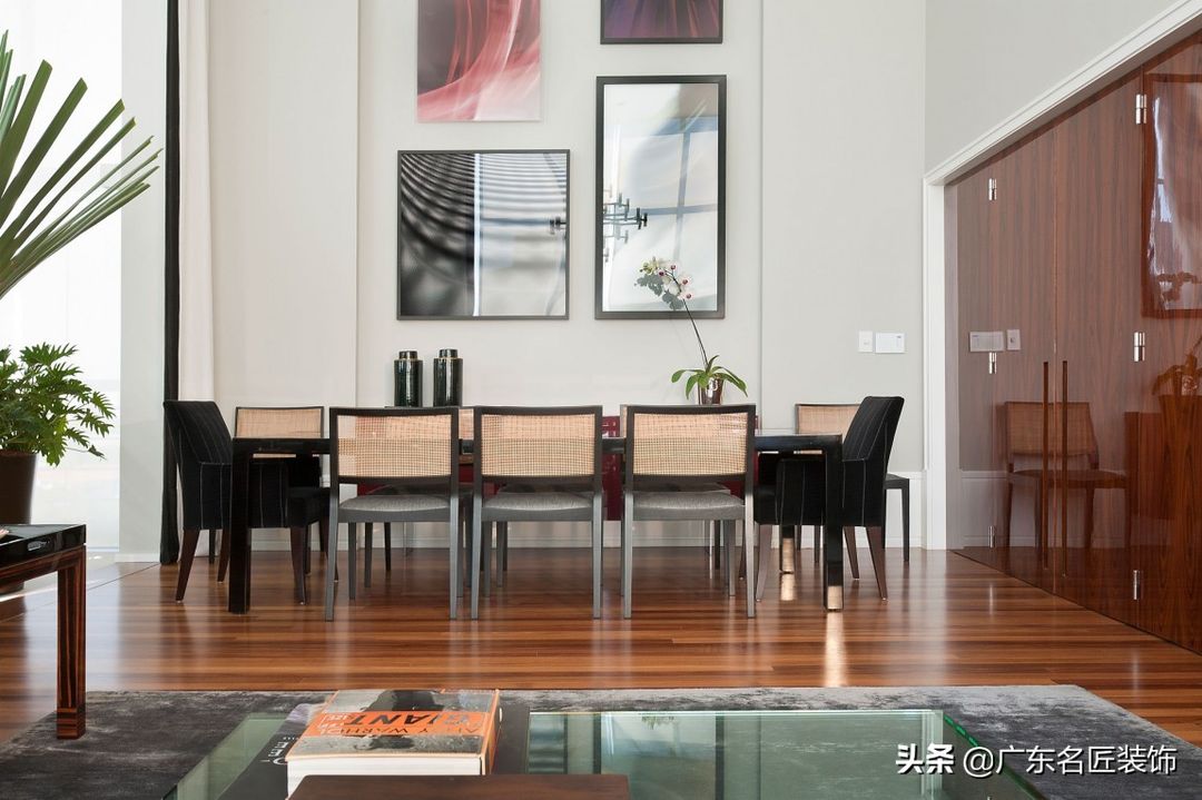 412m²现代简约别墅，通透的视野筑就惬意的生活装修效果图片_9
