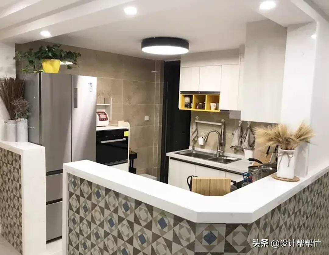 新房现代简约混搭风格，进门客餐厅成亮点，忍不住晒晒装修效果图片_5