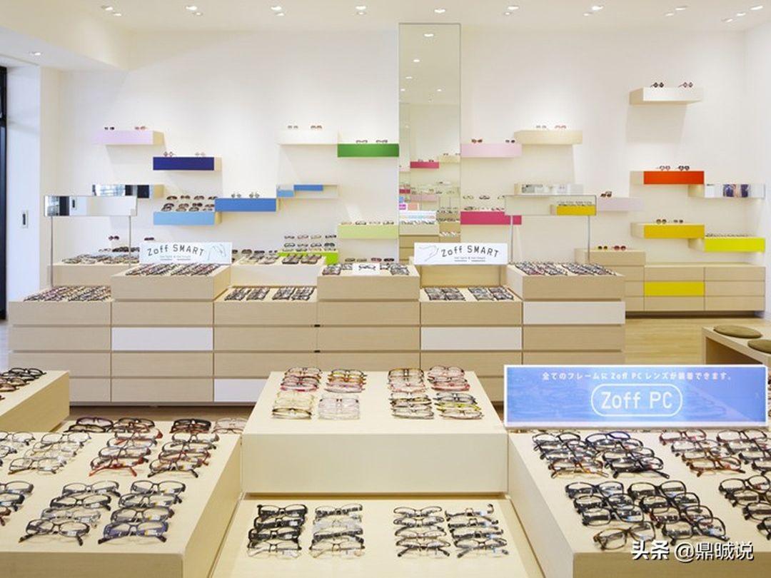 Zoff品牌眼镜专卖店装修效果图装修效果图片_4