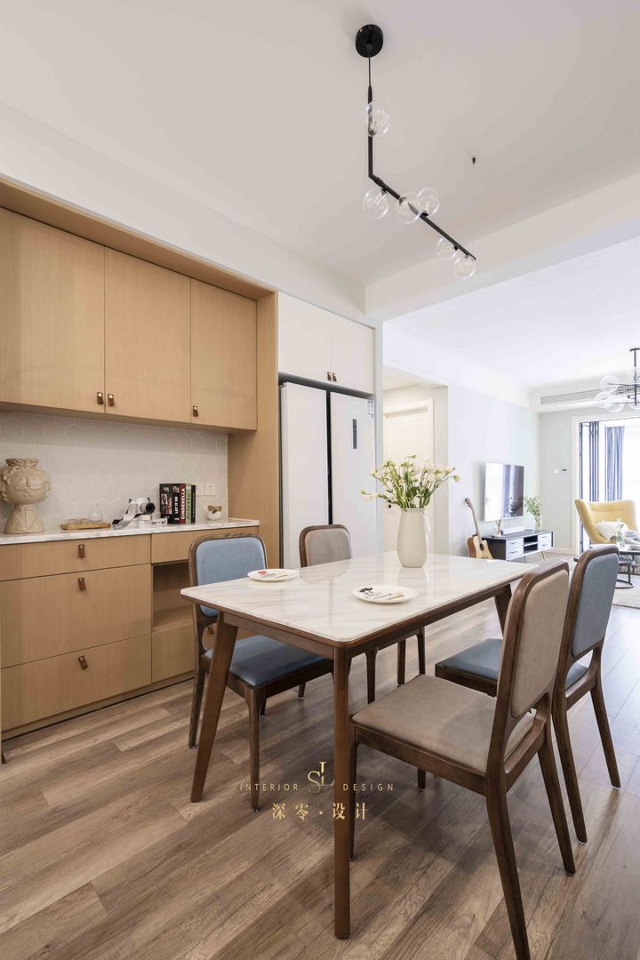 家有两个阳台，记得分一个给书房哦装修效果图片_3