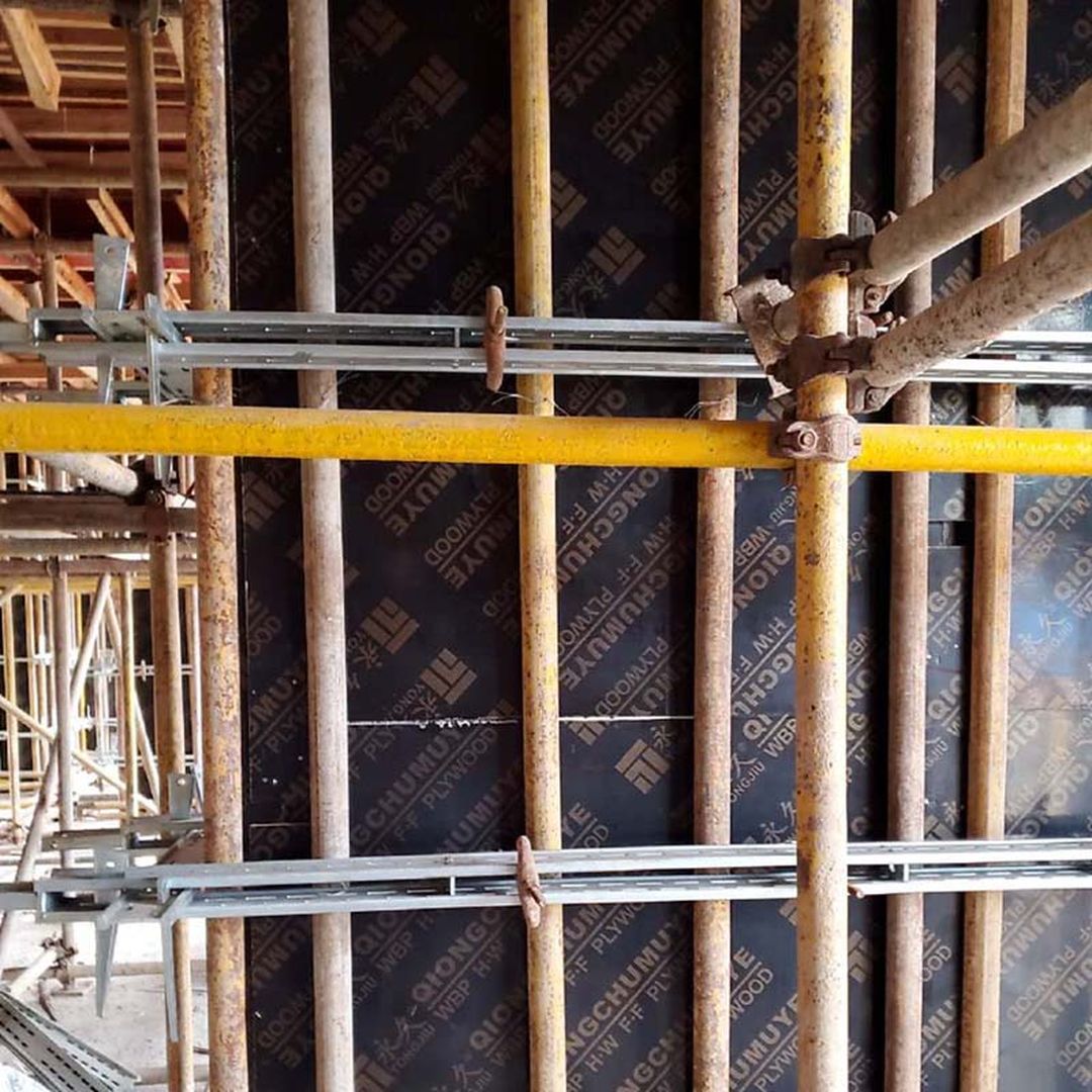 方钢背楞墙模板加固体系装修效果图片_6