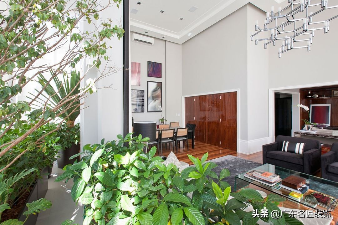 412m²现代简约别墅，通透的视野筑就惬意的生活装修效果图片_5