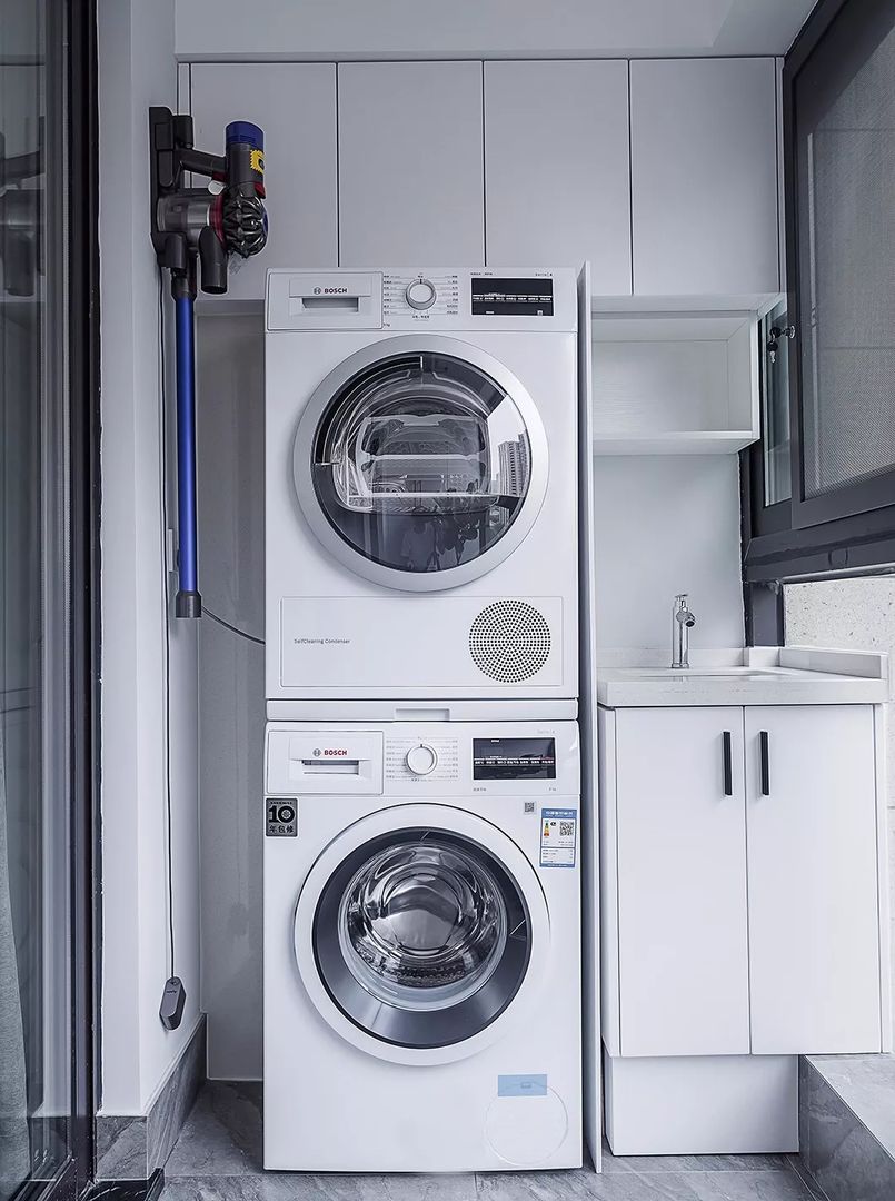 33张阳台洗衣机柜搭配，总有一款适合你家阳台装修效果图片_11