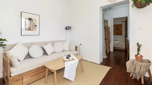 日落后，它成了胡同里最朤朤的民宿。#功能大师#