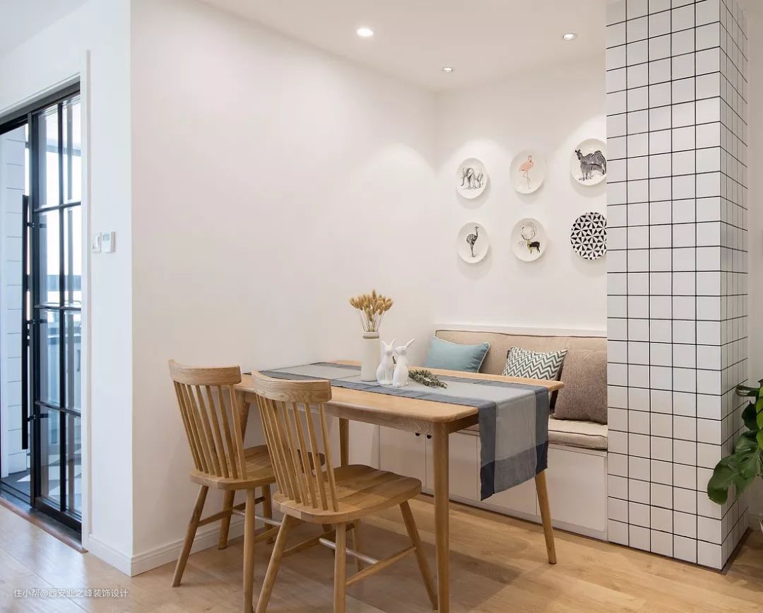 卡座式的餐厅，让小户型更显宽敞，看起来也好美-住小帮, image size:1080x867