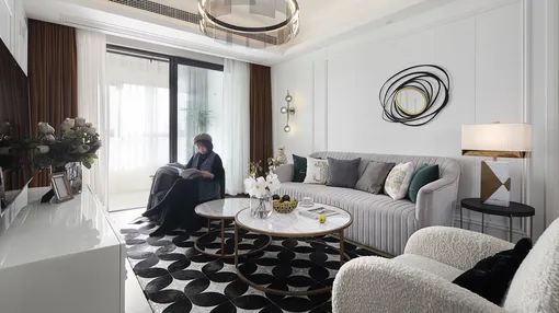 优雅配色混搭轻奢元素，彰显了时尚小夫妻的达人生活