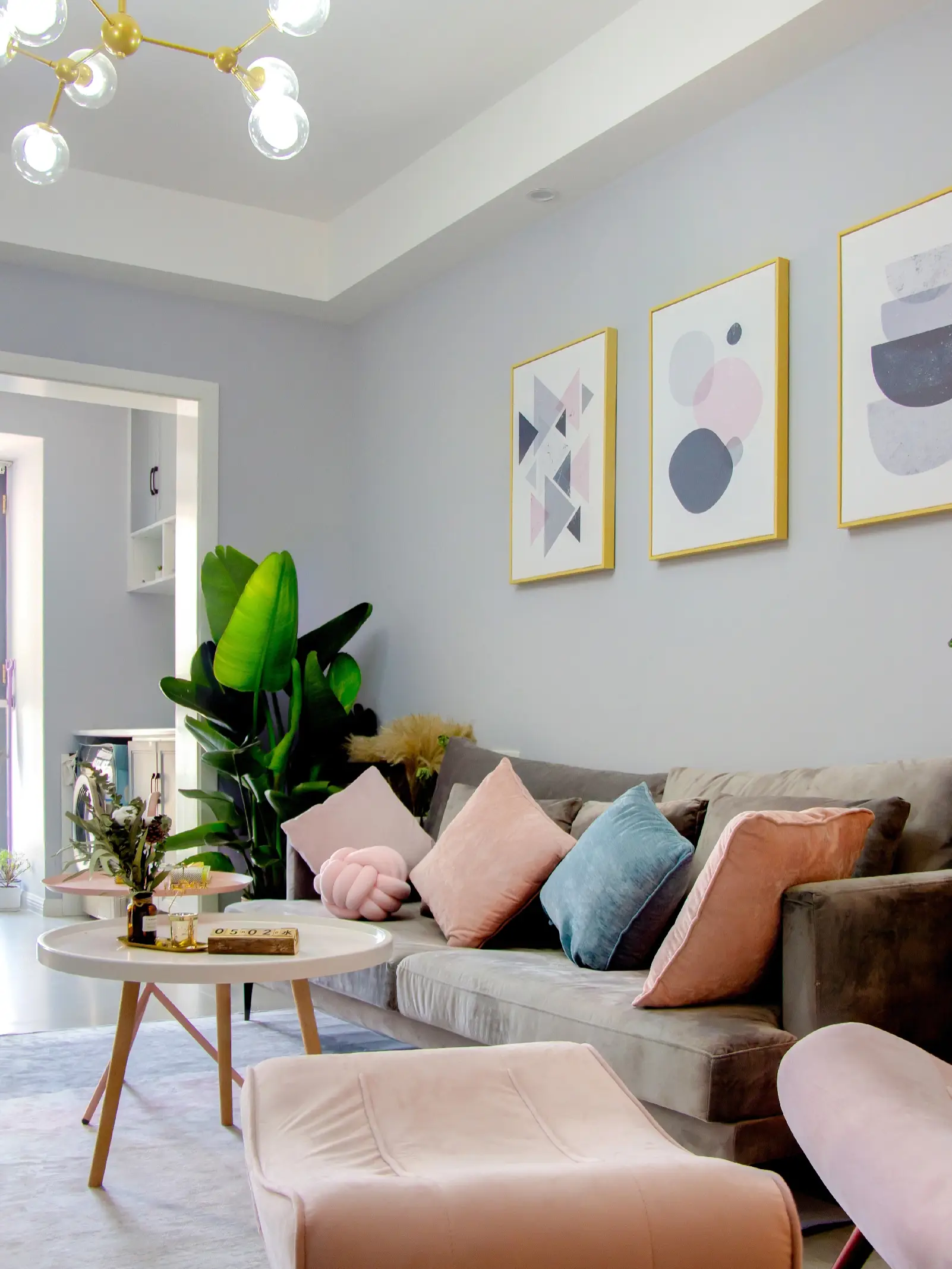 Ins感北欧风清新客厅，乳胶漆颜色怎么搭图片_1