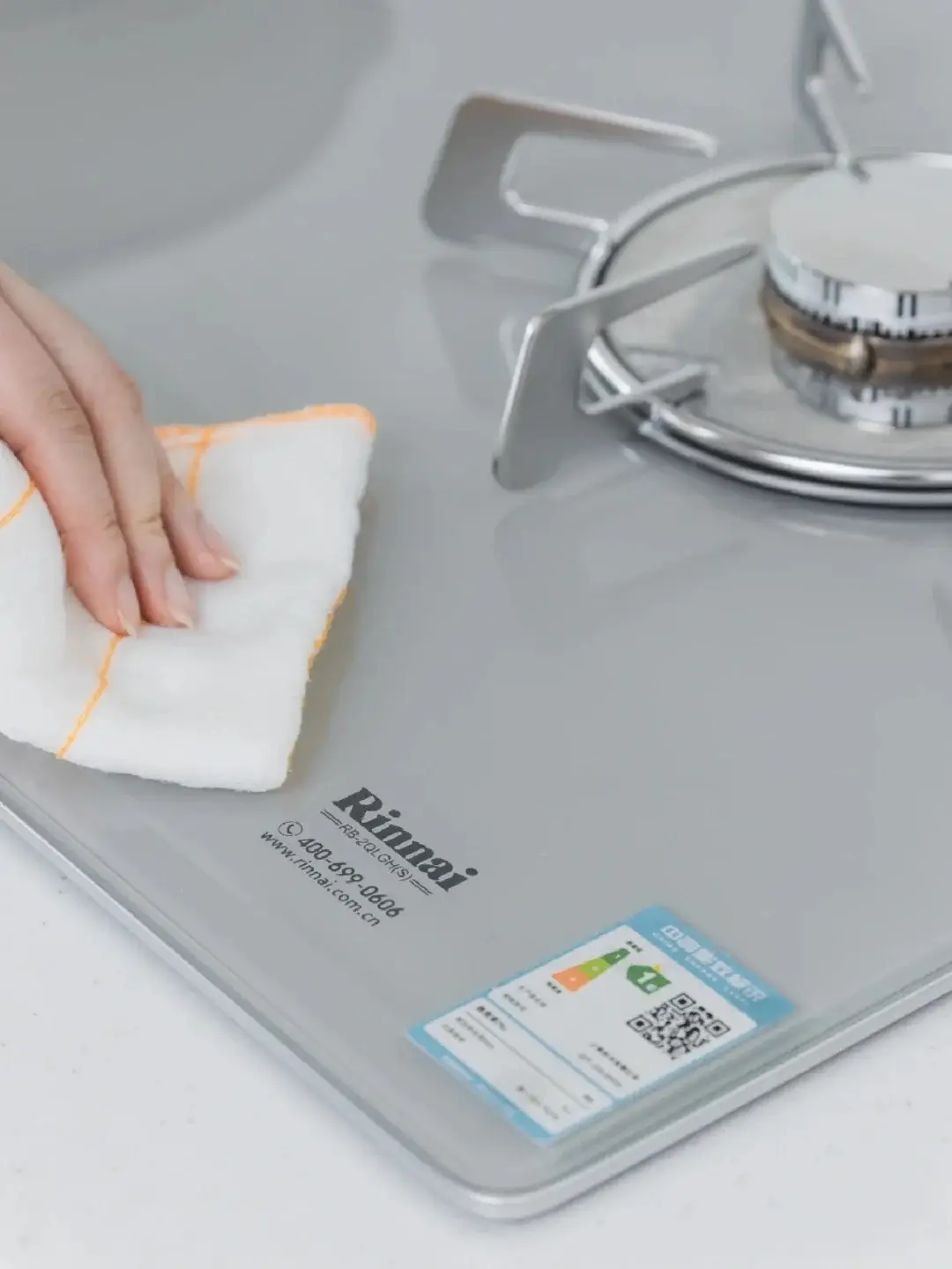 没想到吧！燃气灶也是有颜值区分的图片_3