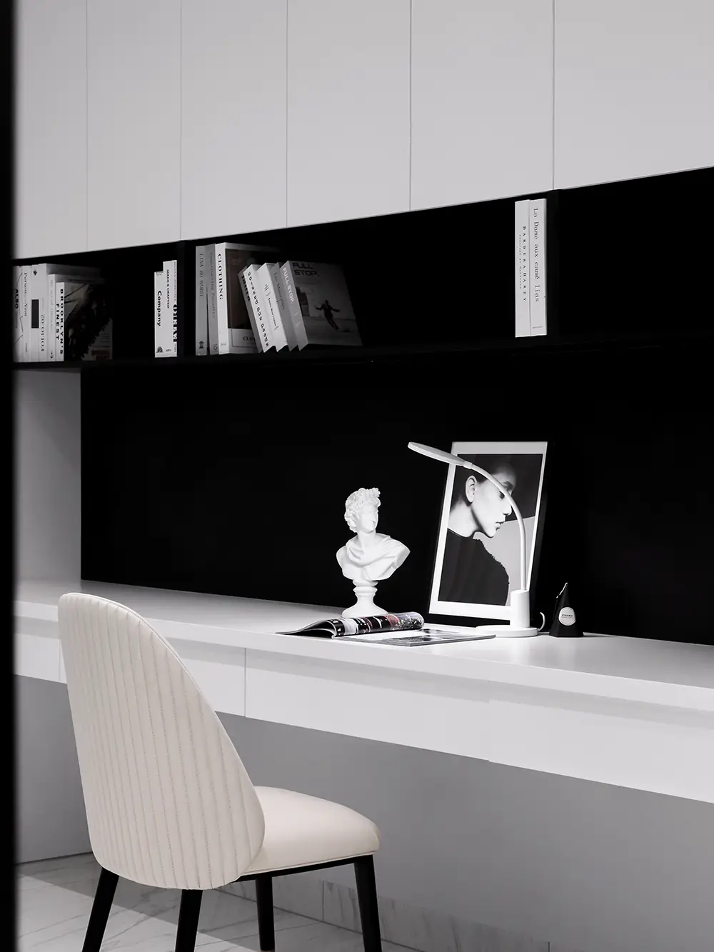 黑白灰色的卧室空间，也能这样的温馨治愈！图片_5