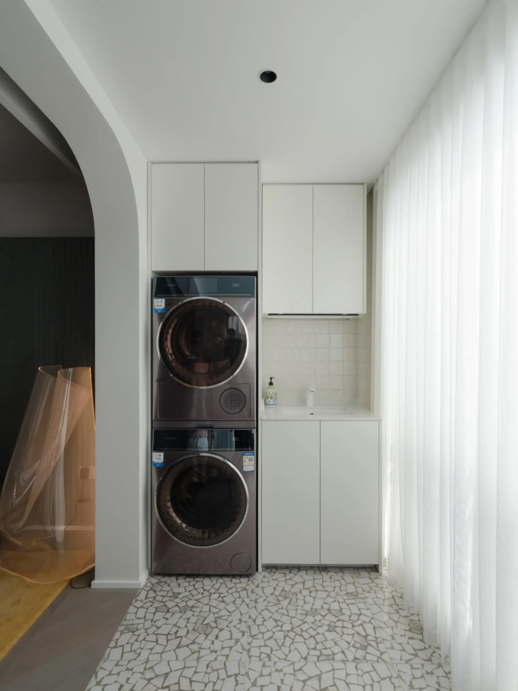 阳台玩法不做选择 晾晒&休闲我都要图片_0