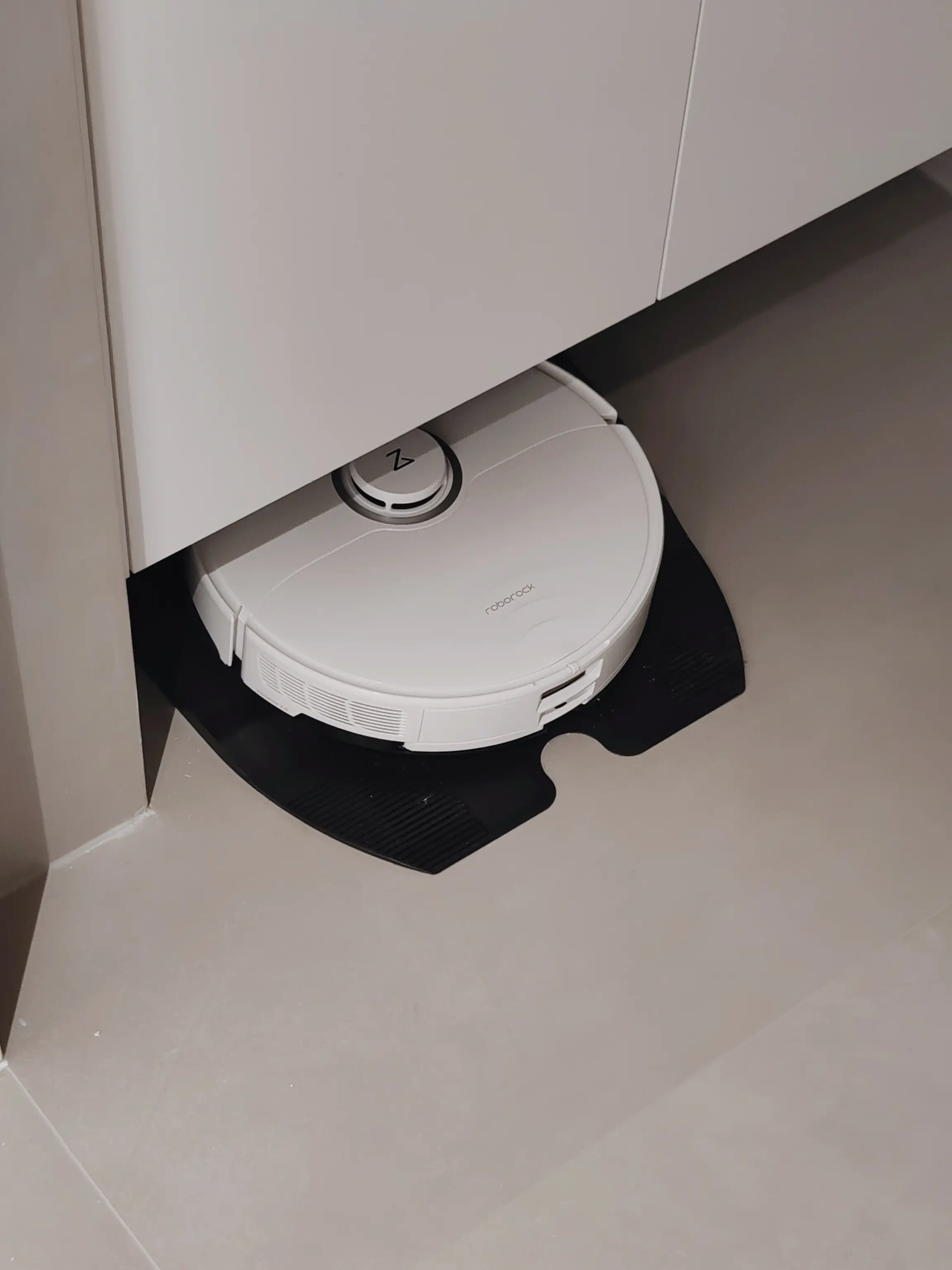 不想扫地机器人丑兮兮，这两个细节千万注意图片_0