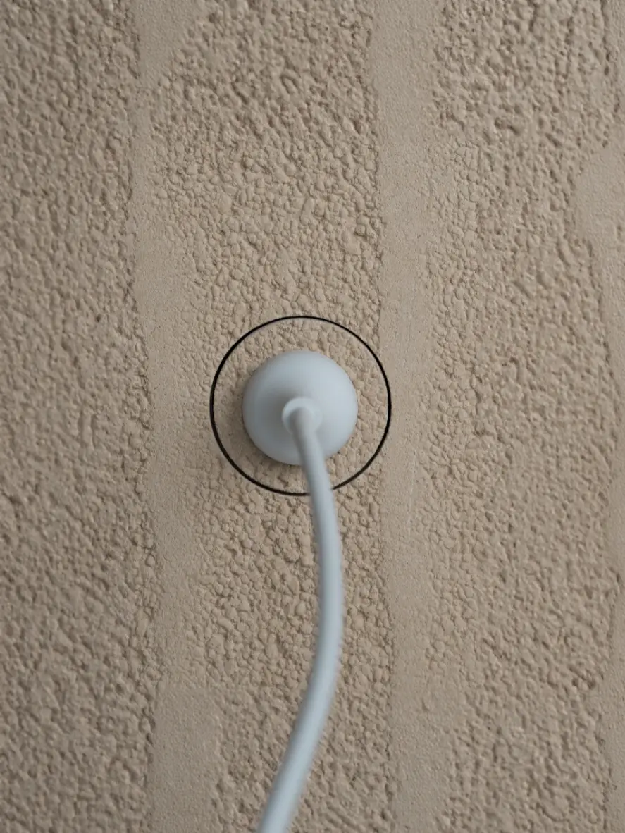 不再担心电线杂乱无章，轨道插座来帮你解决图片_4