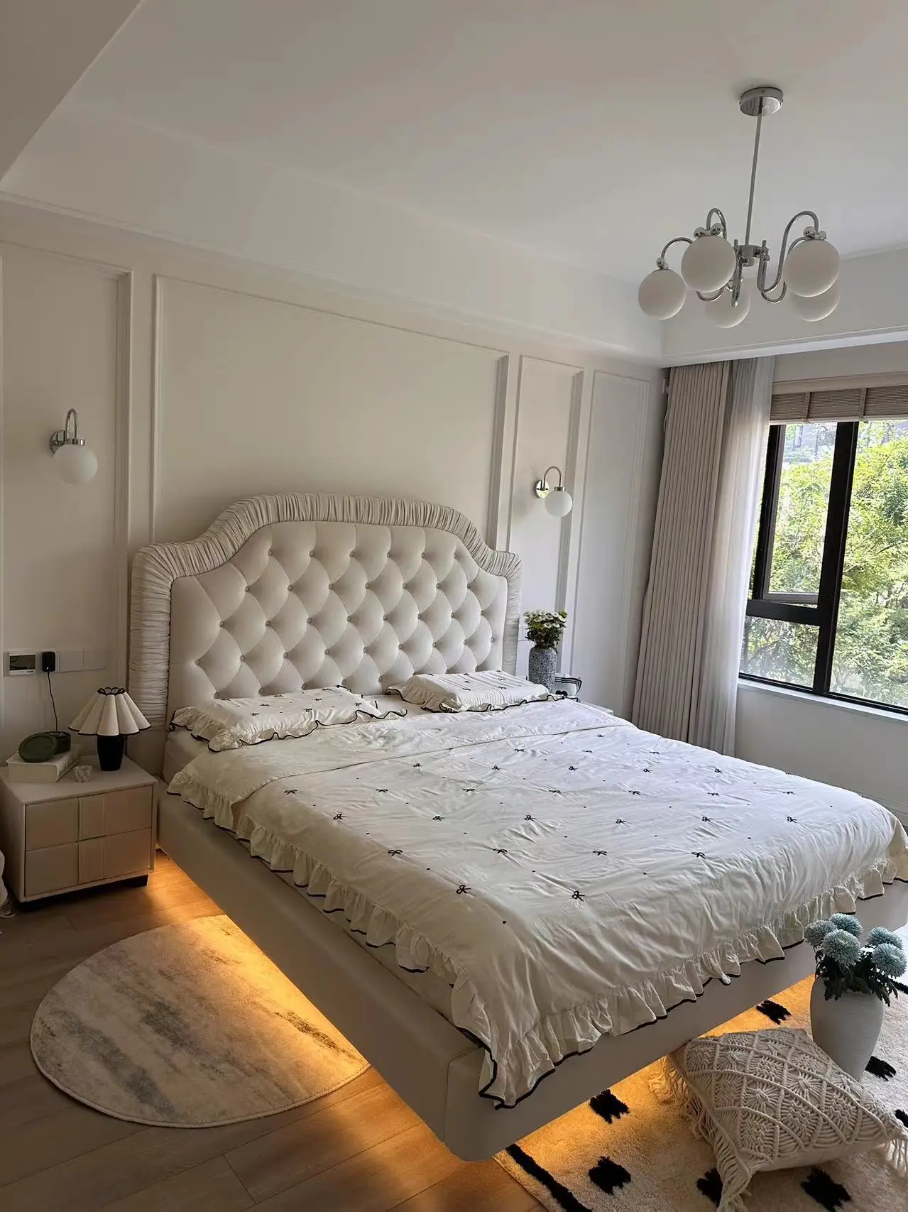Bedroom | 网购的悬浮床好有氛围图片_1