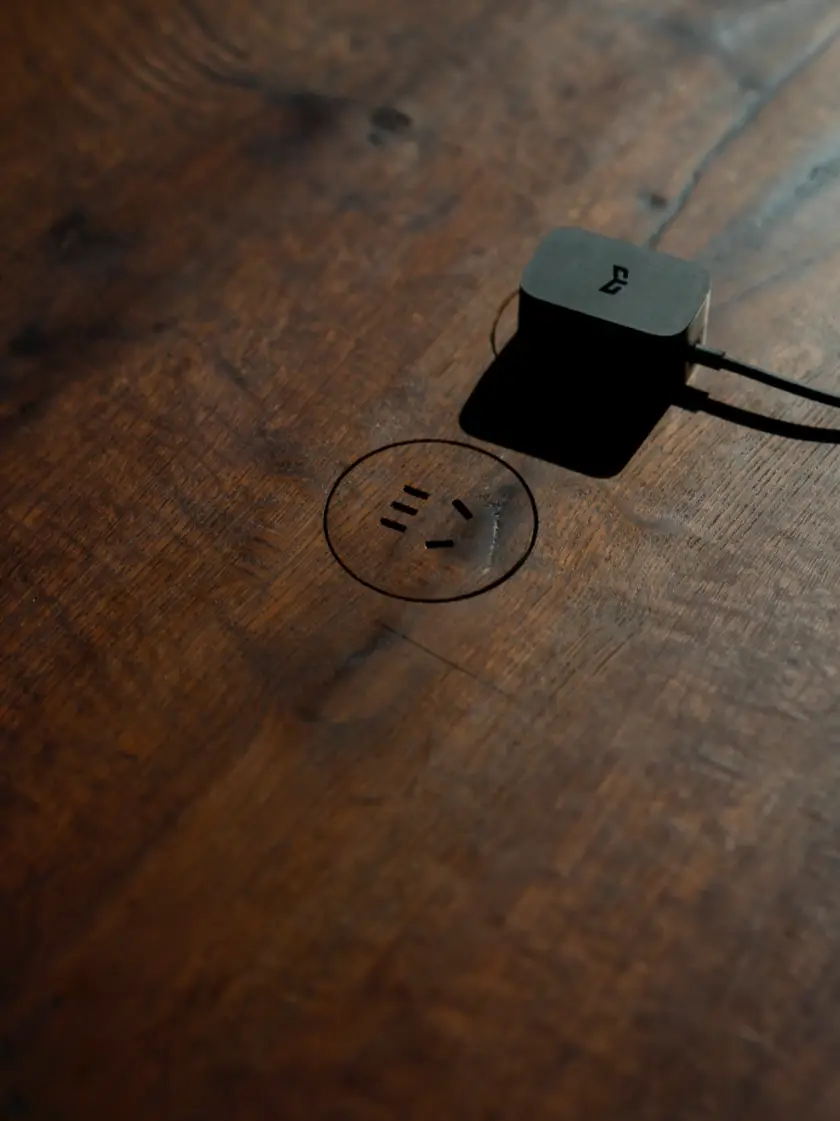 不再担心电线杂乱无章，轨道插座来帮你解决图片_3