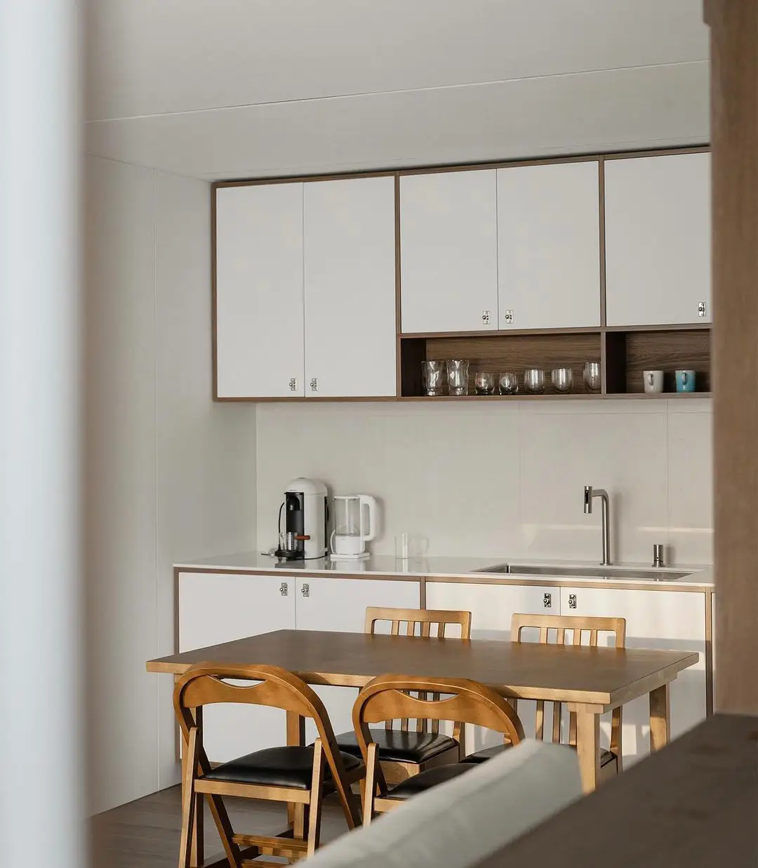 客厅巧用开窗隔断，空间立体感倍增🚀图片_6