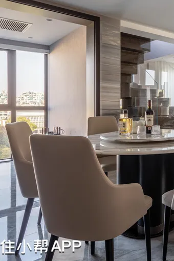 探寻高质量细节品质，200㎡意式极简风大宅必看！?