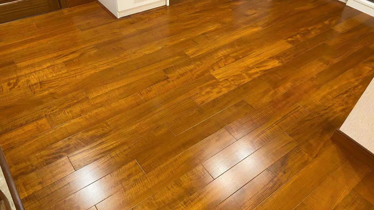 缅甸柚木水波纹地板：百里挑一的珍品