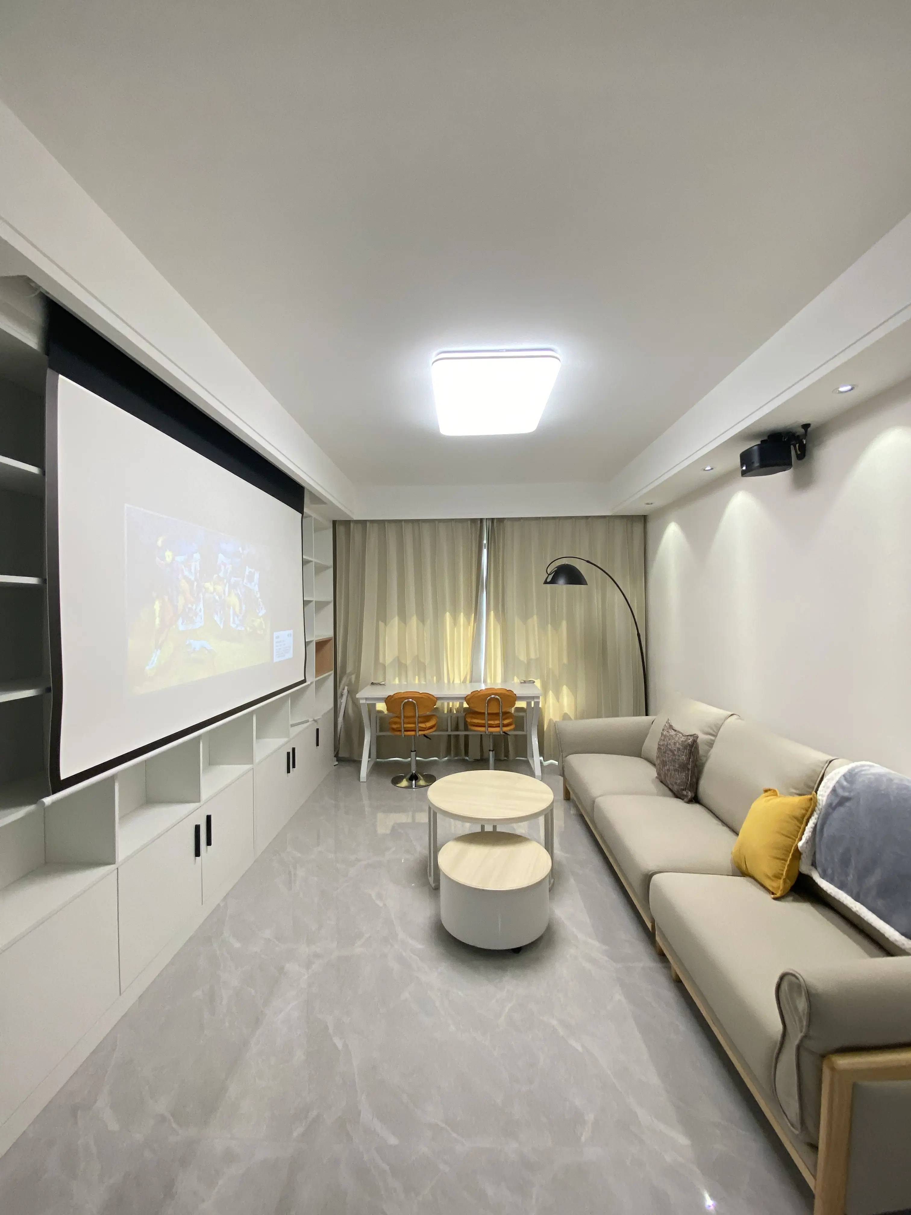 装修小白必看：罗马杆VS滑轨，谁更实用？图片_3