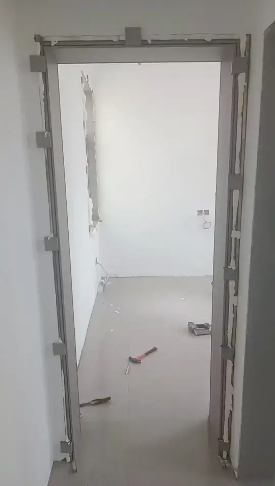 安装门套师傅这样安装门套好吗我总感觉哪里