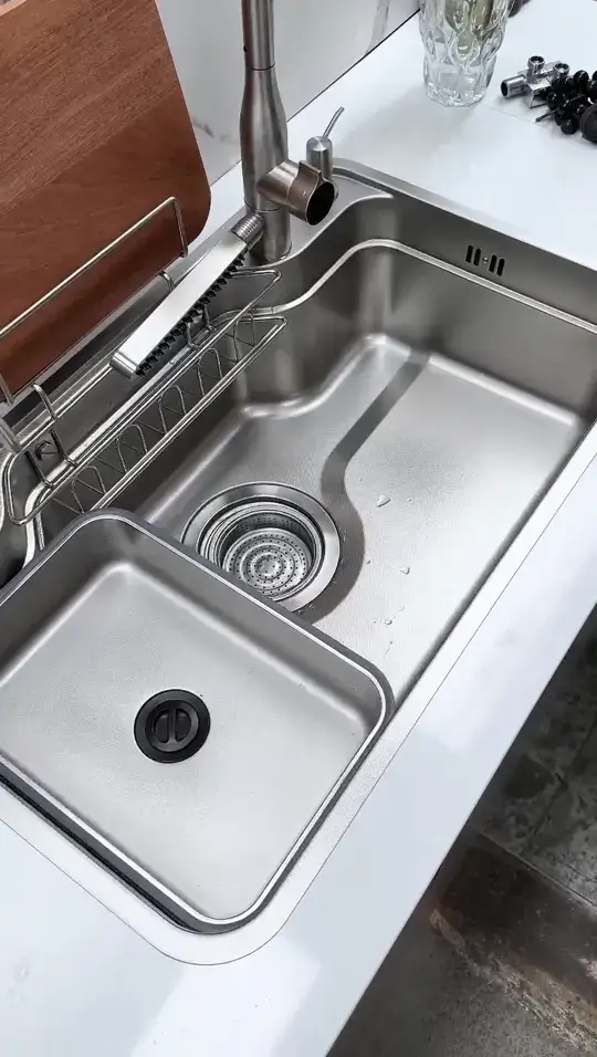 厨房水槽日式大单槽好用吗？