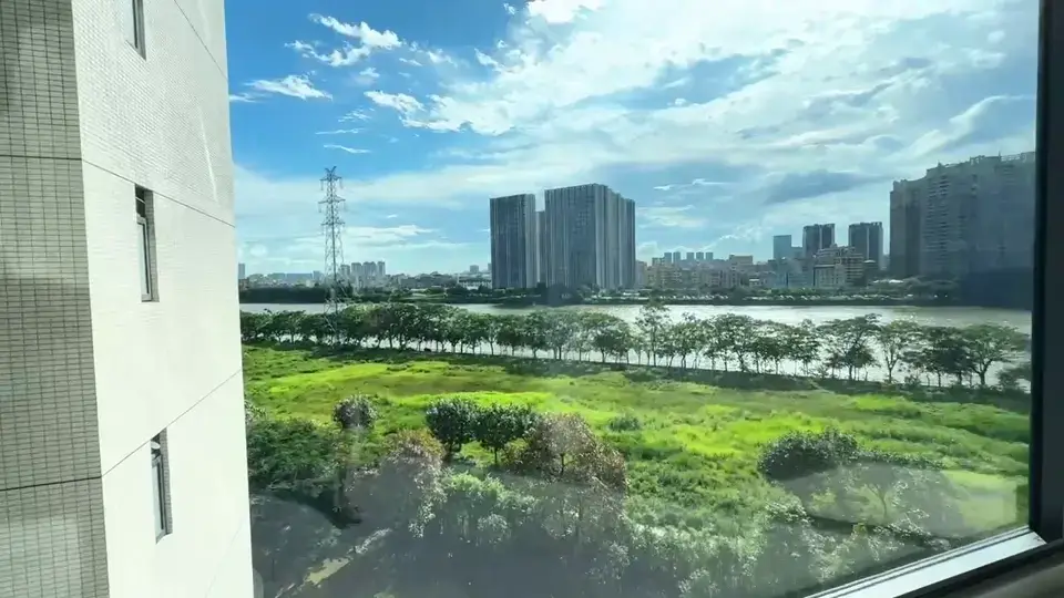 封落地窗是贵了点，但是真的巨好看巨高级！